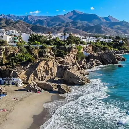 El Capistrano Village Spacious Home, Large Terrace Apartment